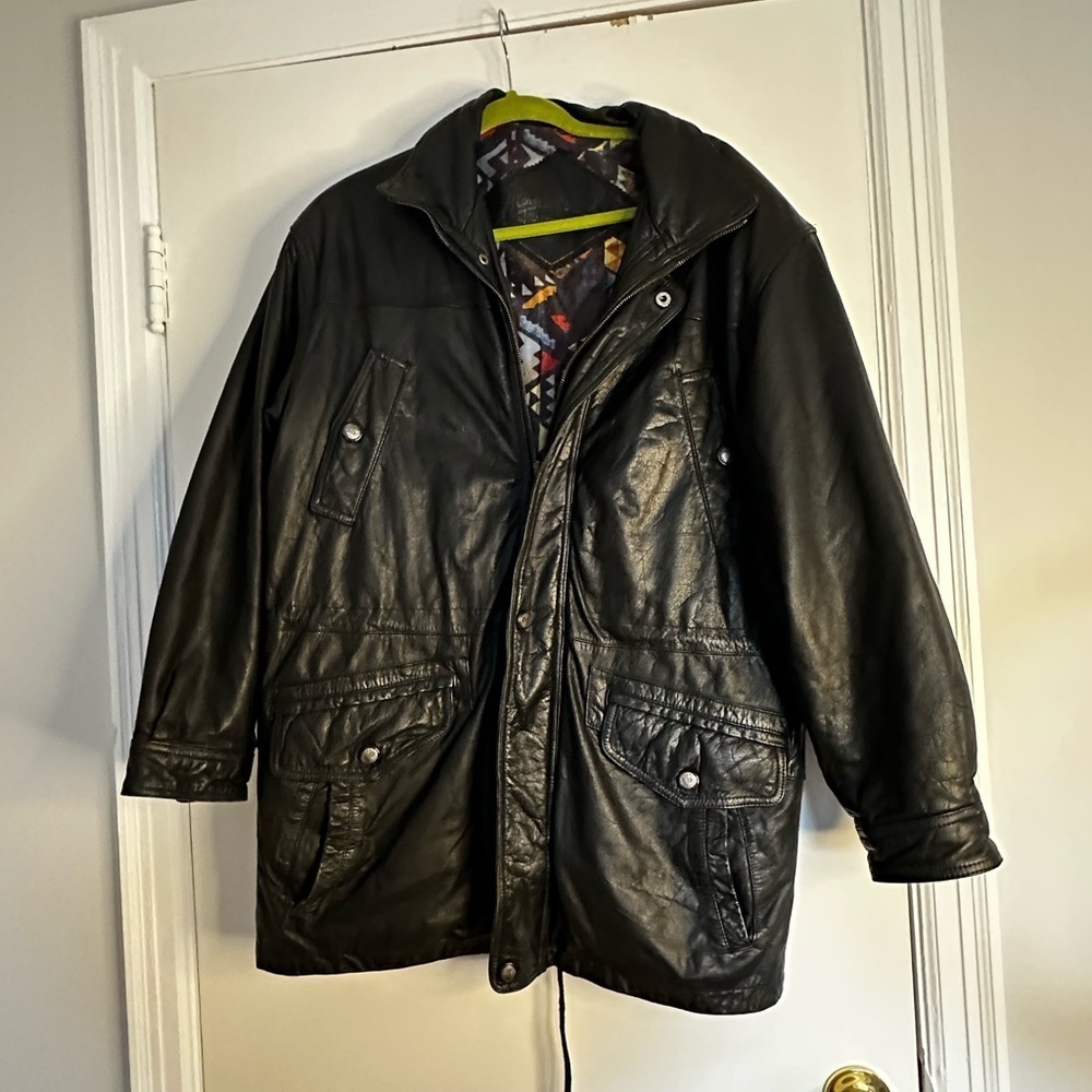 Luigi lamberto Women 50 Mid Length parka Leather Jacket Lined. Black.